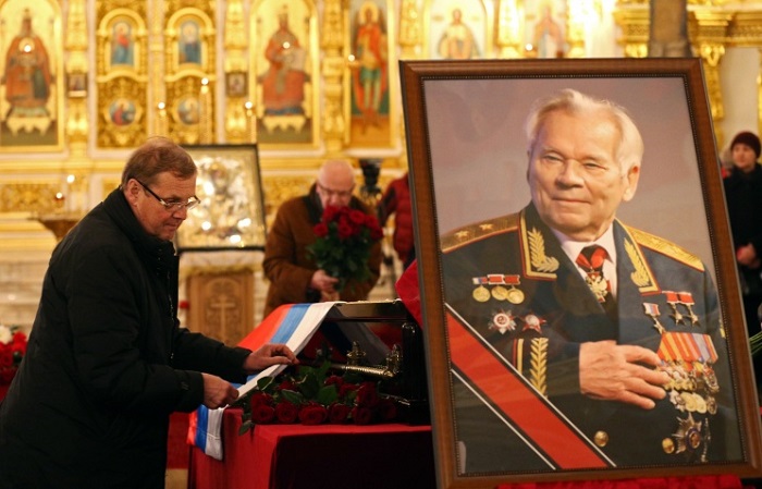 27 декабря страна простится с Михаилом Калашниковым