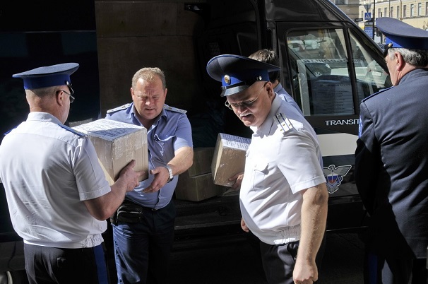Книга Памяти Ленинграда отправлена из Санкт-Петербурга в Крым