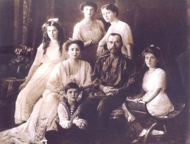96 лет назад была убита Царская семья