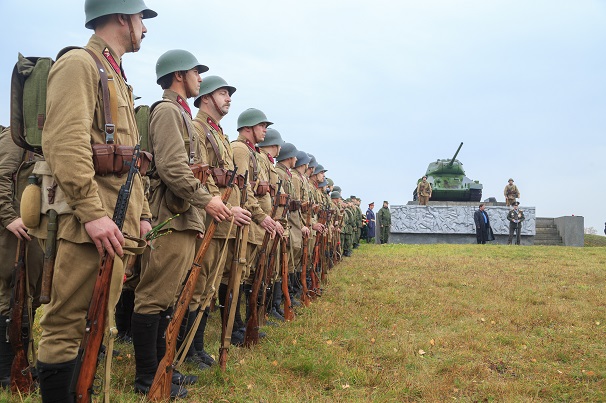 Военно-историческая реконструкция «Москва за нами. 1941» состоялась в Бородино
