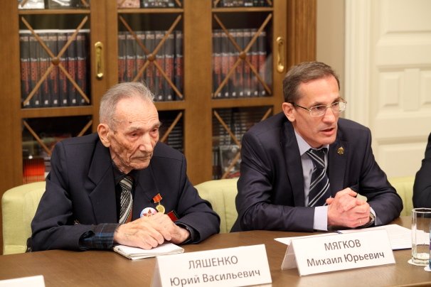 К 70-летию учреждения медали «За взятие Берлина» в РВИО прошел пресс-брифинг «Клуба военачальников»