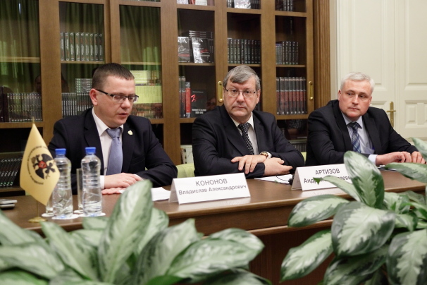 Руководитель Росархива Андрей Артизов: «Мы великая архивная держава»