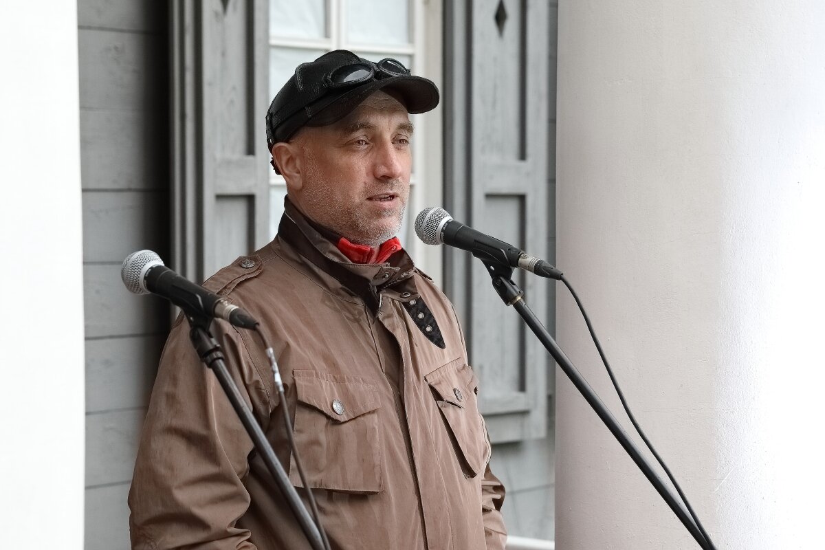 «Взвод. Офицеры и ополченцы русской литературы»