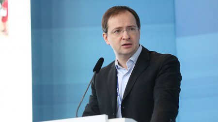 Владимир Мединский предложил создать фонд для реставрации Соловецкого монастыря