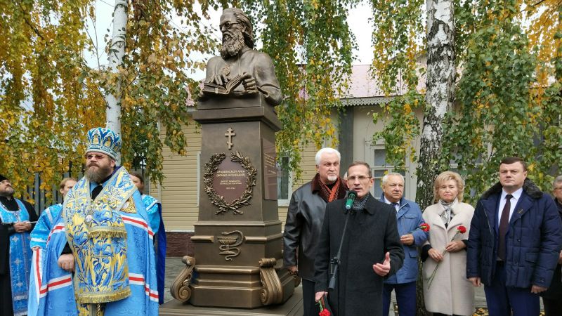 Бюст Святителя Луки открыт в Тамбове