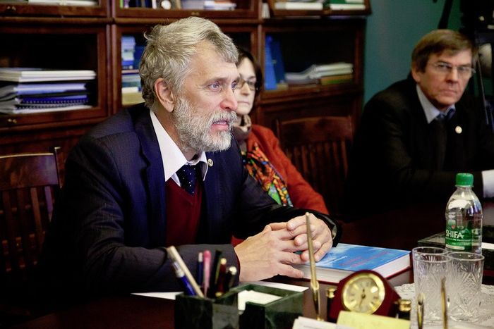 На съезде археологов в Барнауле собрались около 500 ученых со всего мира