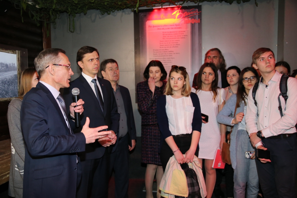 Выставка «Война и мифы» открылась в Орле