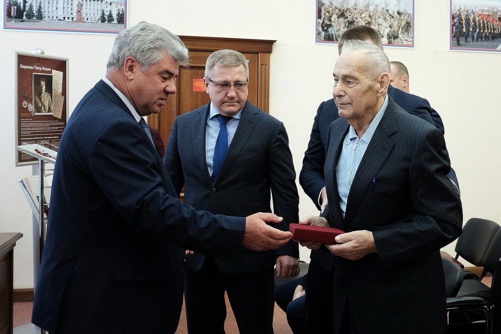 «Звезды Победы»: орден комбата передали сыну