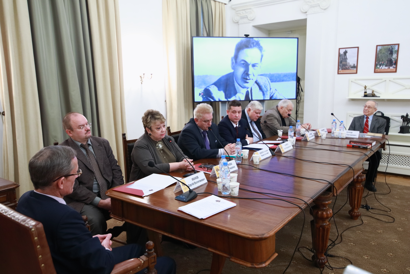 Ученые будут популяризировать историю спецслужб