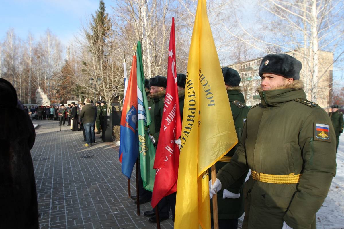 Бюсты двух Героев Советского Союза пополнят Аллею Героев в Тамбовской области