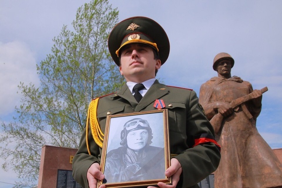 На Кузбассе перезахоронили останки пропавшего в 1943 году летчика