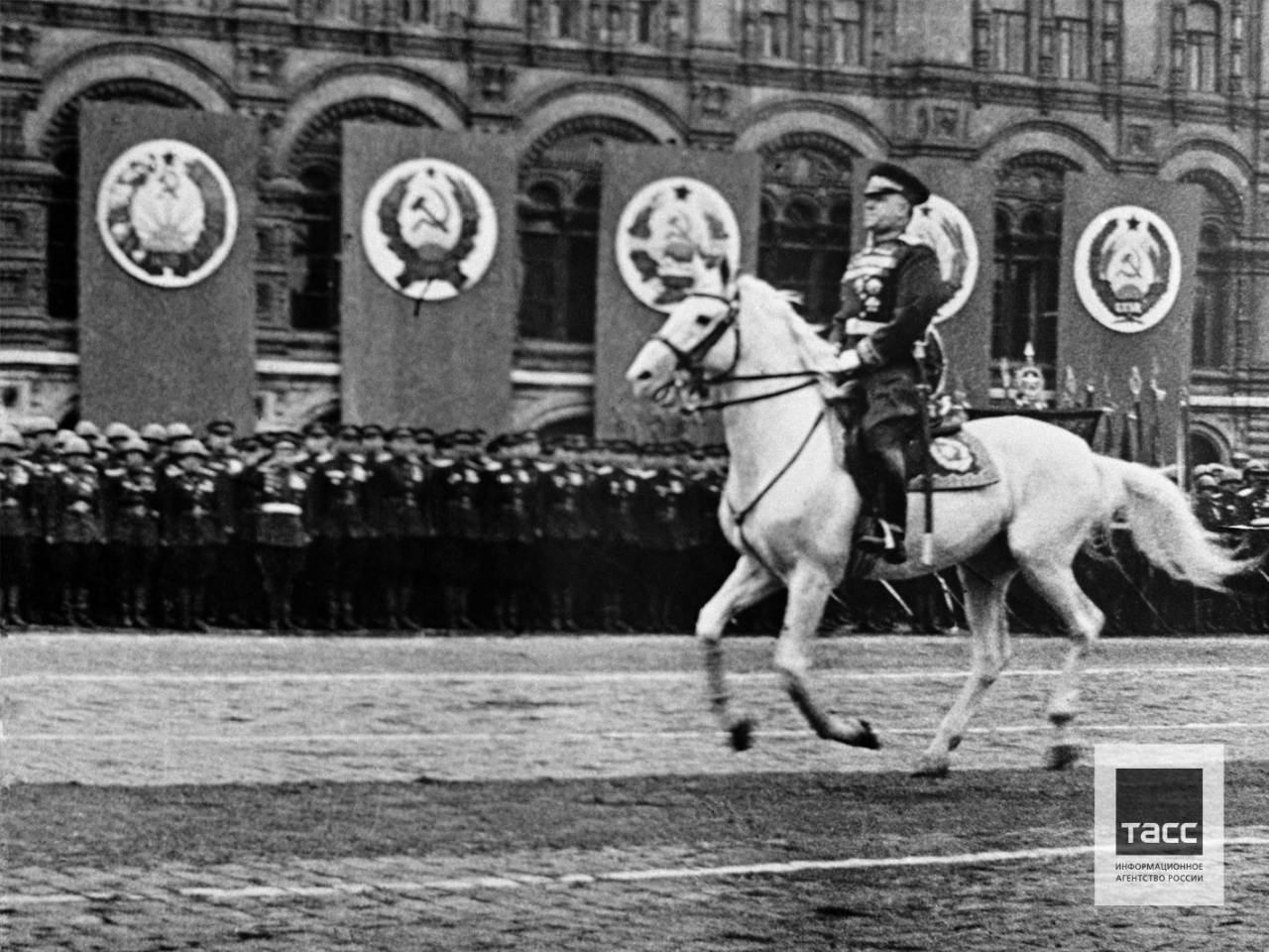 Владимир Мединский рассказал о Параде Победы 1945 года
