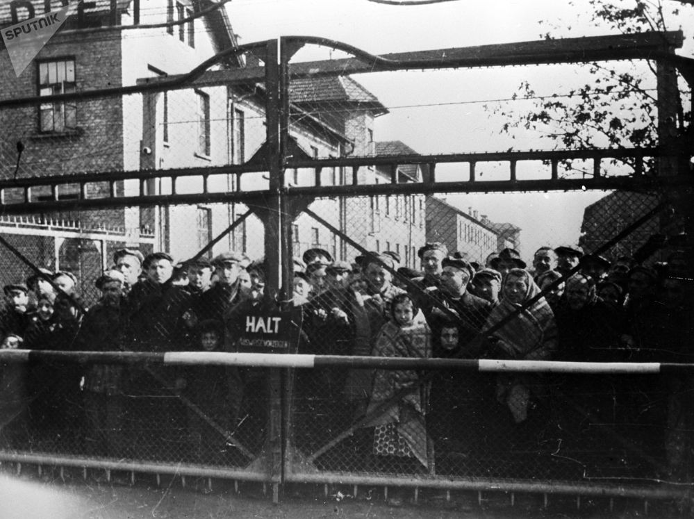 Подлинники – о нацистских преступлениях в Европе