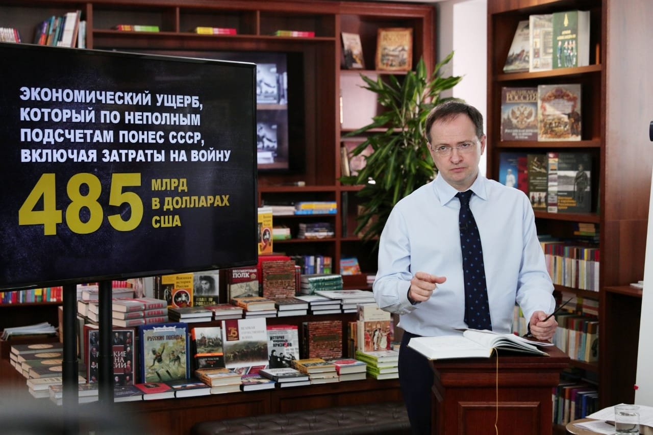 Владимир Мединский обозначил роль дипломатического корпуса в защите исторической правды