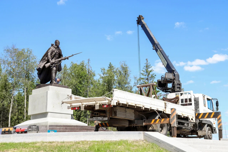 Мемориал «Погибшим при защите Отечества» откроют в Новгородской области