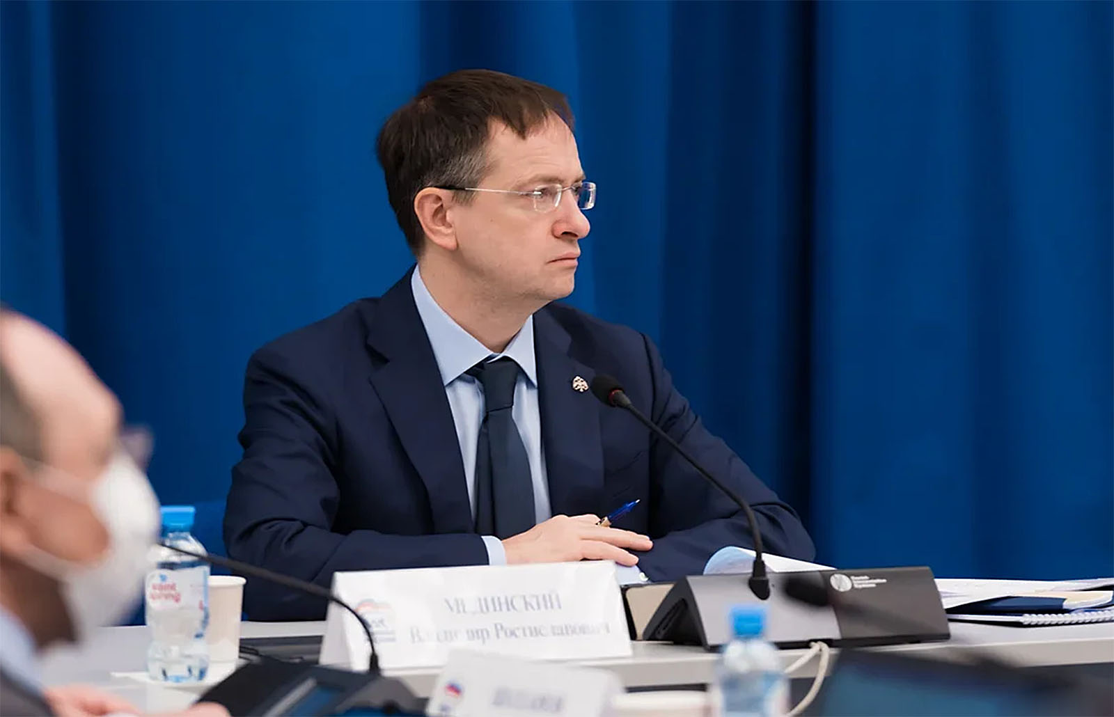 Владимир Мединский призвал членов оргкомитета проекта «Наша Победа» помочь школьным музеям