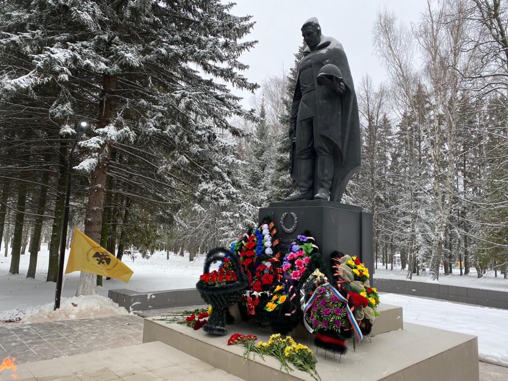 Памятник «Защитнику Отечества от благодарных потомков» открыт в Липецкой области