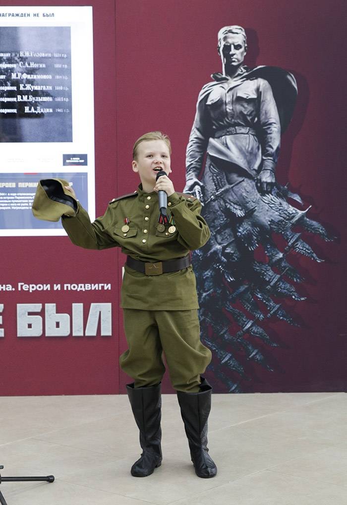 Торжественное открытие мультимедийной интерактивной выставки «Война. Герои и подвиги» в Туле