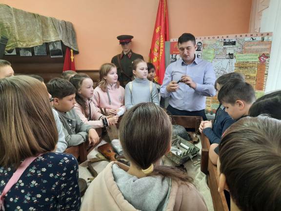 В школьном музее расскажут о героях Заречного