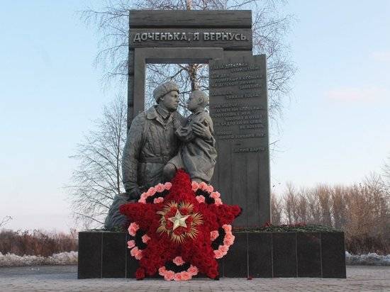 В Белеве состоялось открытие памятника «Доченька, я вернусь»