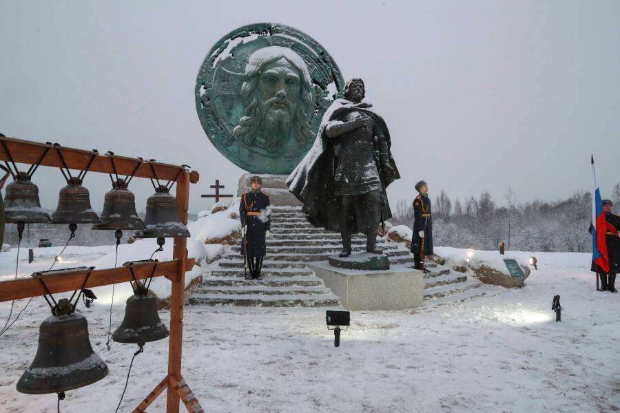 Не в силе Бог, а в правде