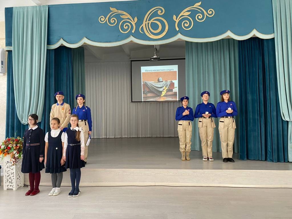 Ко Дню неизвестного солдата: активисты РО РВИО СК провели памятные мероприятия