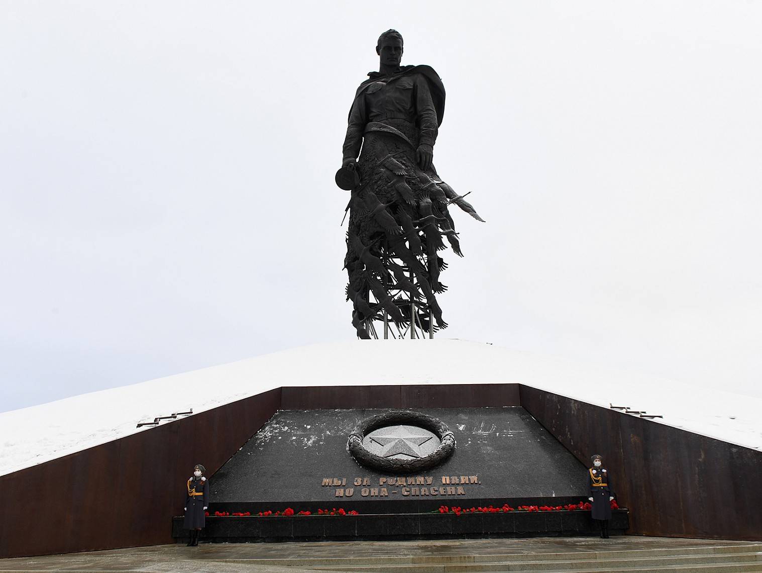 Официальный представитель МИД РФ Мария Захарова: Ржевский мемориал должен посетить каждый
