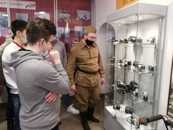 В КУРСКЕ ОТКРЫЛАСЬ ВЫСТАВКА В ЧЕСТЬ ВОЕННЫХ КОРРЕСПОНДЕНТОВ