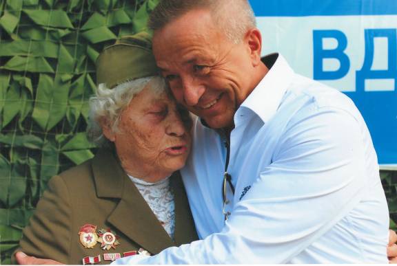 Вековой юбилей отмечает легендарная Мария Денисовна Колтакова