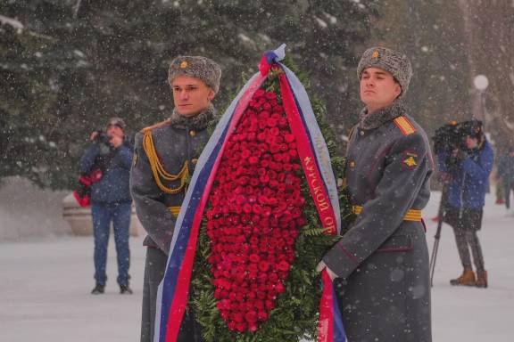 В ДЕНЬ ОСВОБОЖДЕНИЯ КУРСКА