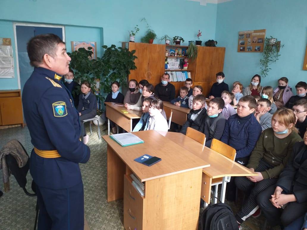 Уроки мужества в школах Тереньгульского района