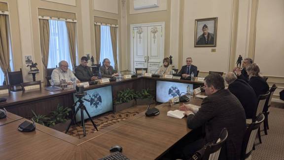 Член Смоленского отделения РВИО Оксана Корнилова приняла участие в работе круглого стола по российско-польским отношениям