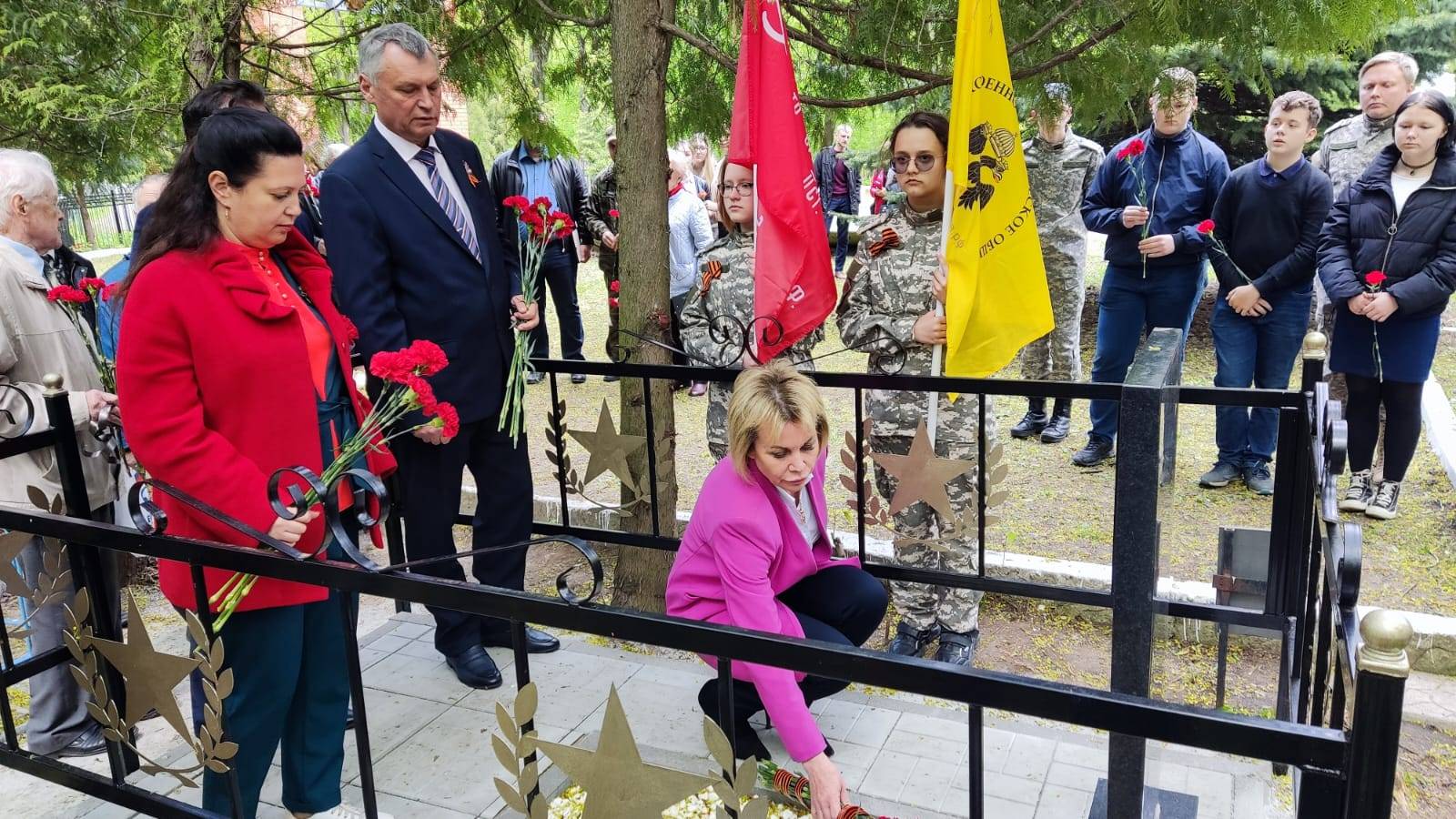 В Туле  открыт памятник пионеру Валентину Паршутину