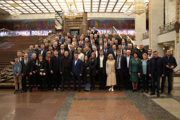 Председатель регионального отделения РВИО в Удмуртии, депутат Государственной Думы РФ Лариса Буранова приняла участие в памятных мероприятиях, посвященных Дню памяти и скорби.