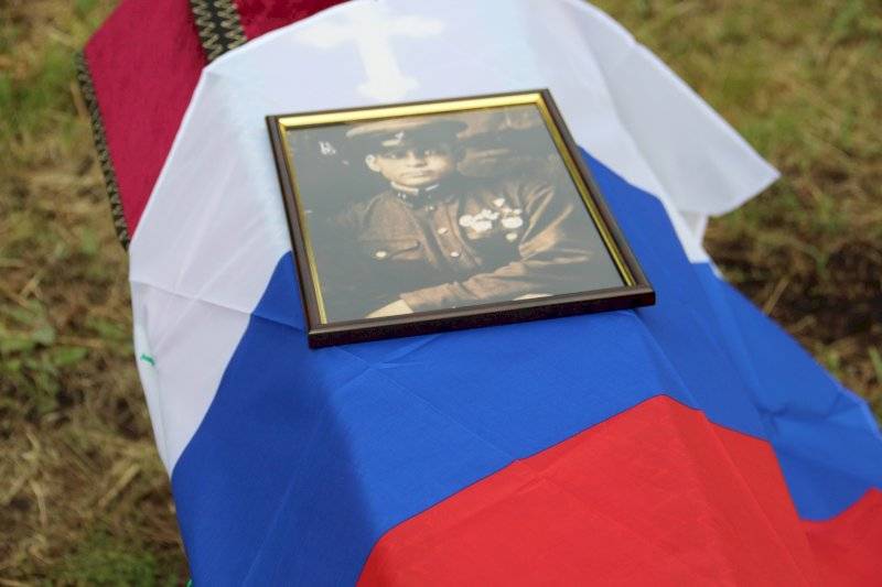Останки защитника Сталинграда перезахоронили в Оренбуржье