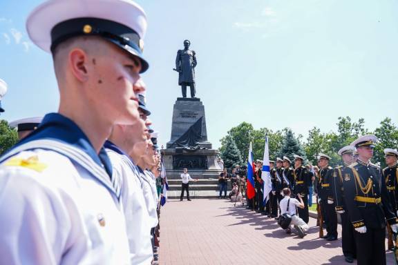 Сегодня исполняется 220 лет со дня рождения Павла Степановича Нахимова.