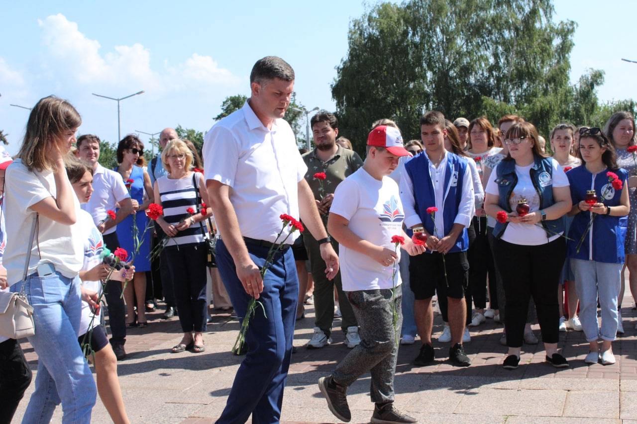 Председатель УРО РВИО Игорь Петрищев принял участие в   митинге-реквиеме в память о детях - жертвах войны в Донбассе