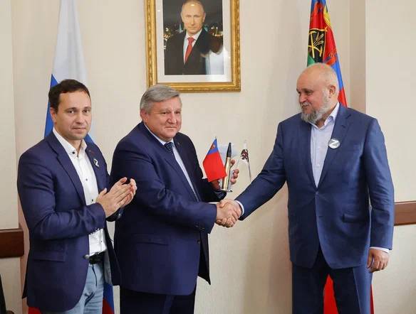 Николай Овсиенко провел рабочую встречу с активом РВИО в Кузбассе