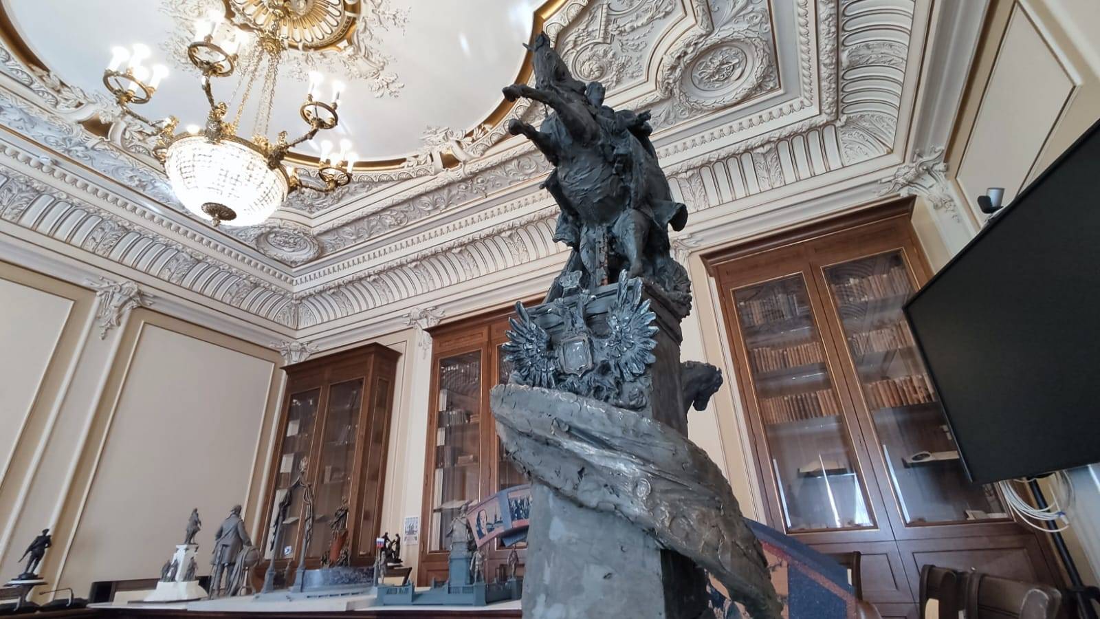РВИО продлевает конкурс на лучшую художественную концепцию памятника Екатерине II в г. Херсоне