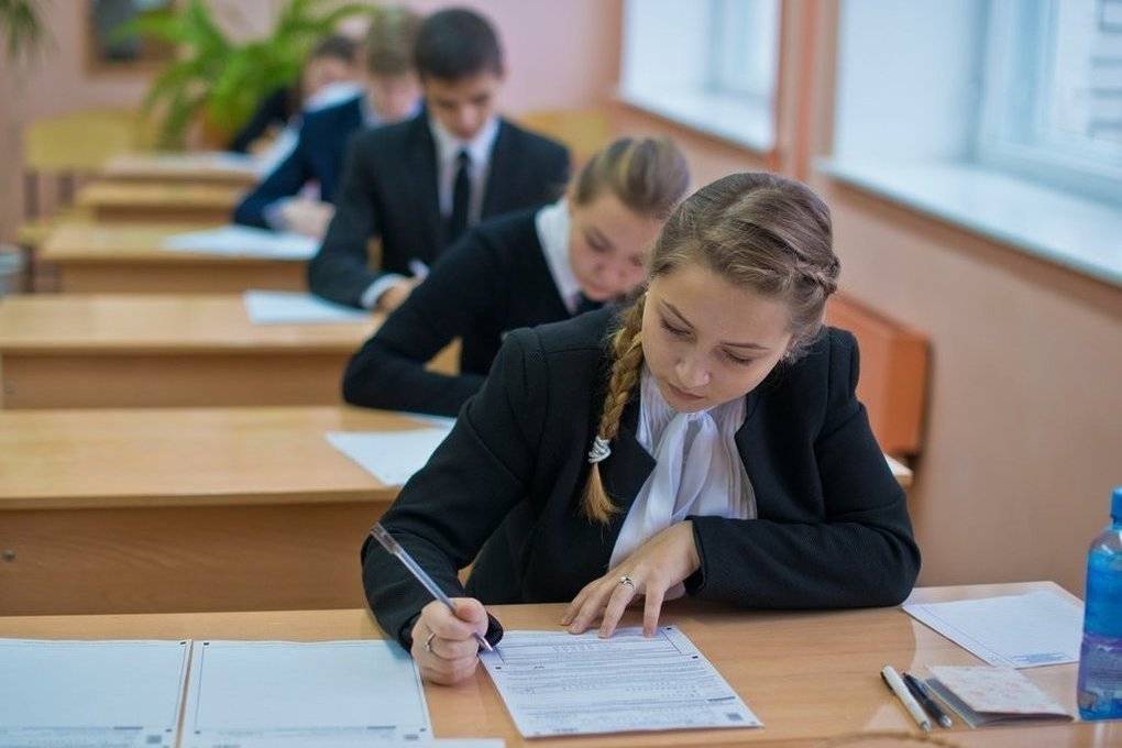 Стартовал Всероссийский конкурс школьных сочинений «Горячий снег»