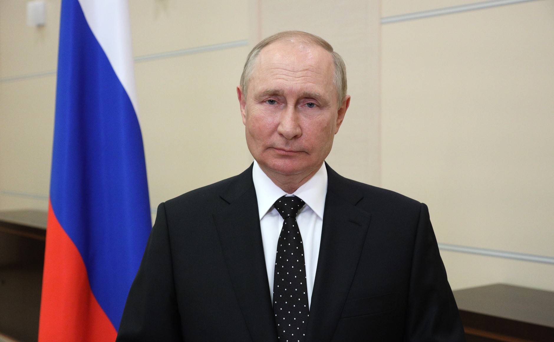 Владимир Путин назвал знаковым событием открытие в ДНР мемориала Саур-Могила
