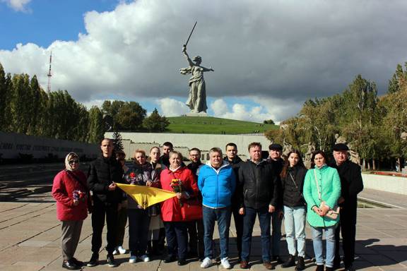 ДЕЛЕГАЦИЯ РЕГИОНАЛЬНОГО ОТДЕЛЕНИЯ РВИО ПОСЕТИЛА ГОРОД-ГЕРОЙ ВОЛГОГРАД