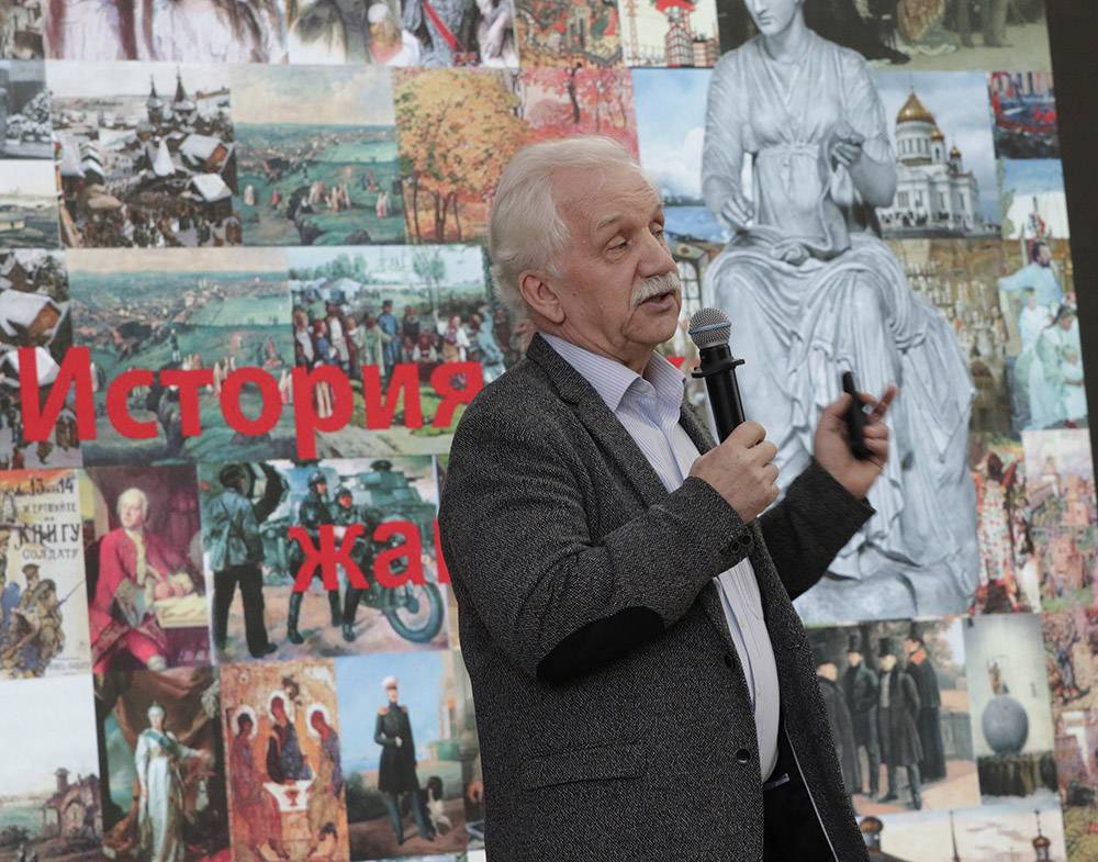 На фестивале в Тульском кремле прошла встреча с историком Александром Мясниковым