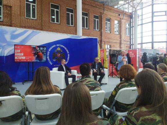 В Туле состоялась встреча с создателями документального фильма "Политрук Астахов"