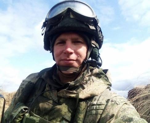 В Октябрьском сельском лицее увековечили память десантника Андрея Белевцева, погибшего в ходе спецоперации на Украине