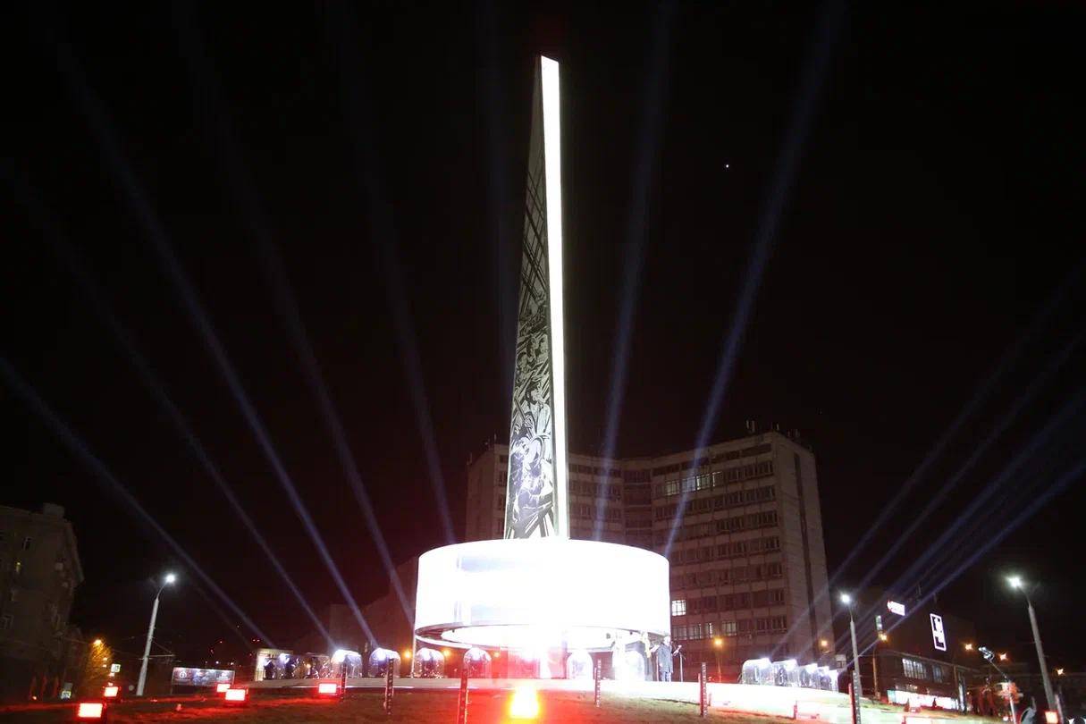 Стелы «Город трудовой доблести» открыты в Новосибирске и Уфе