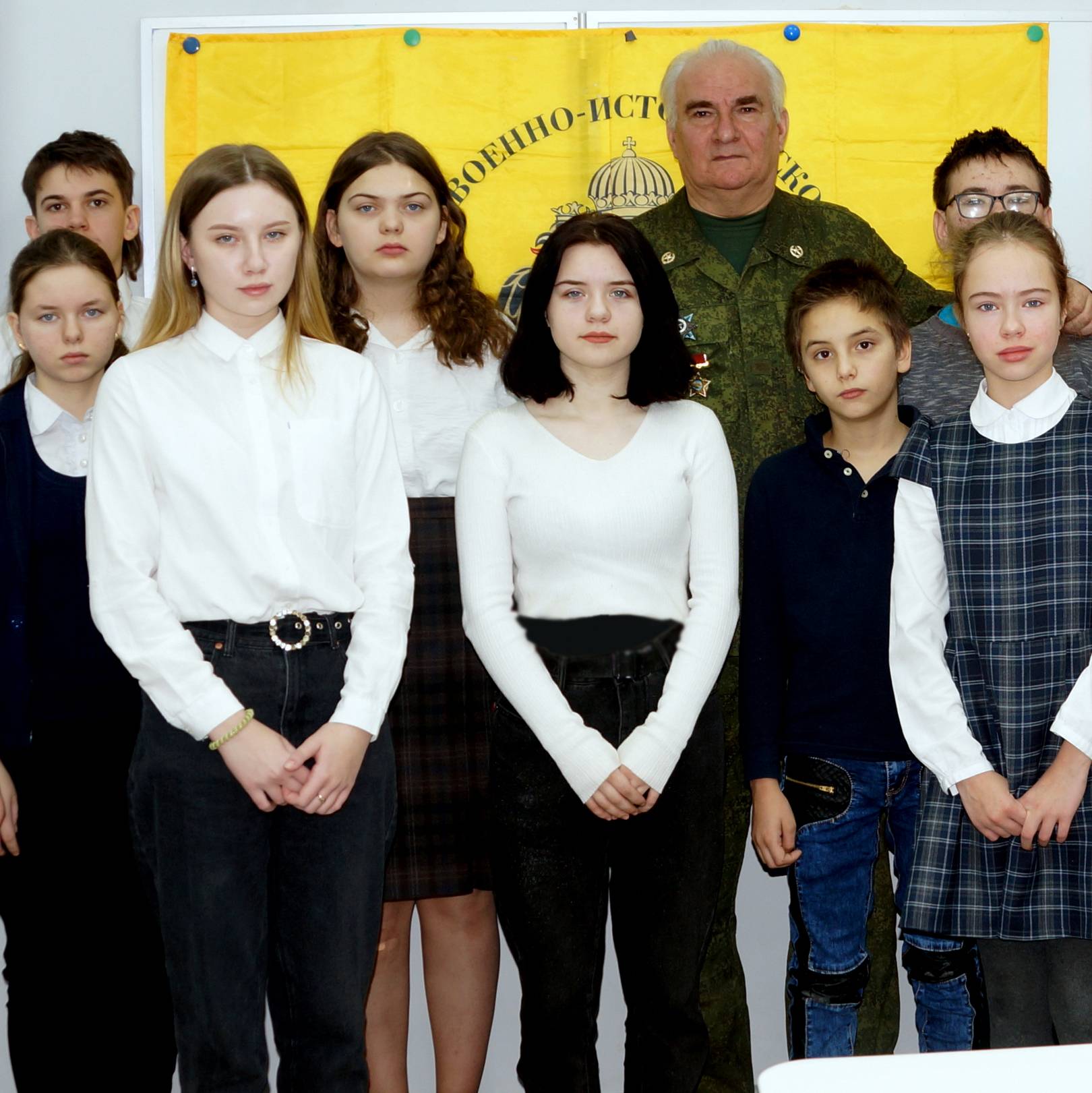 Активисты ЯРО РВИО провели уроки Мужества, посвящённые Дню Героев Отечества