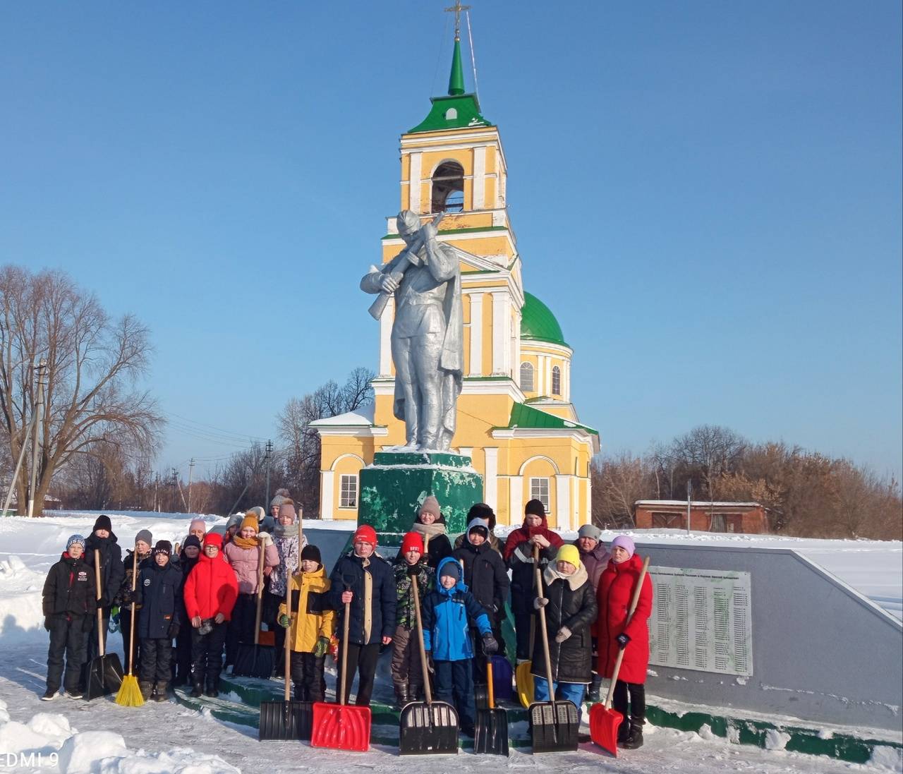 Традиция Галановской школы - бережный уход за памятью о героях