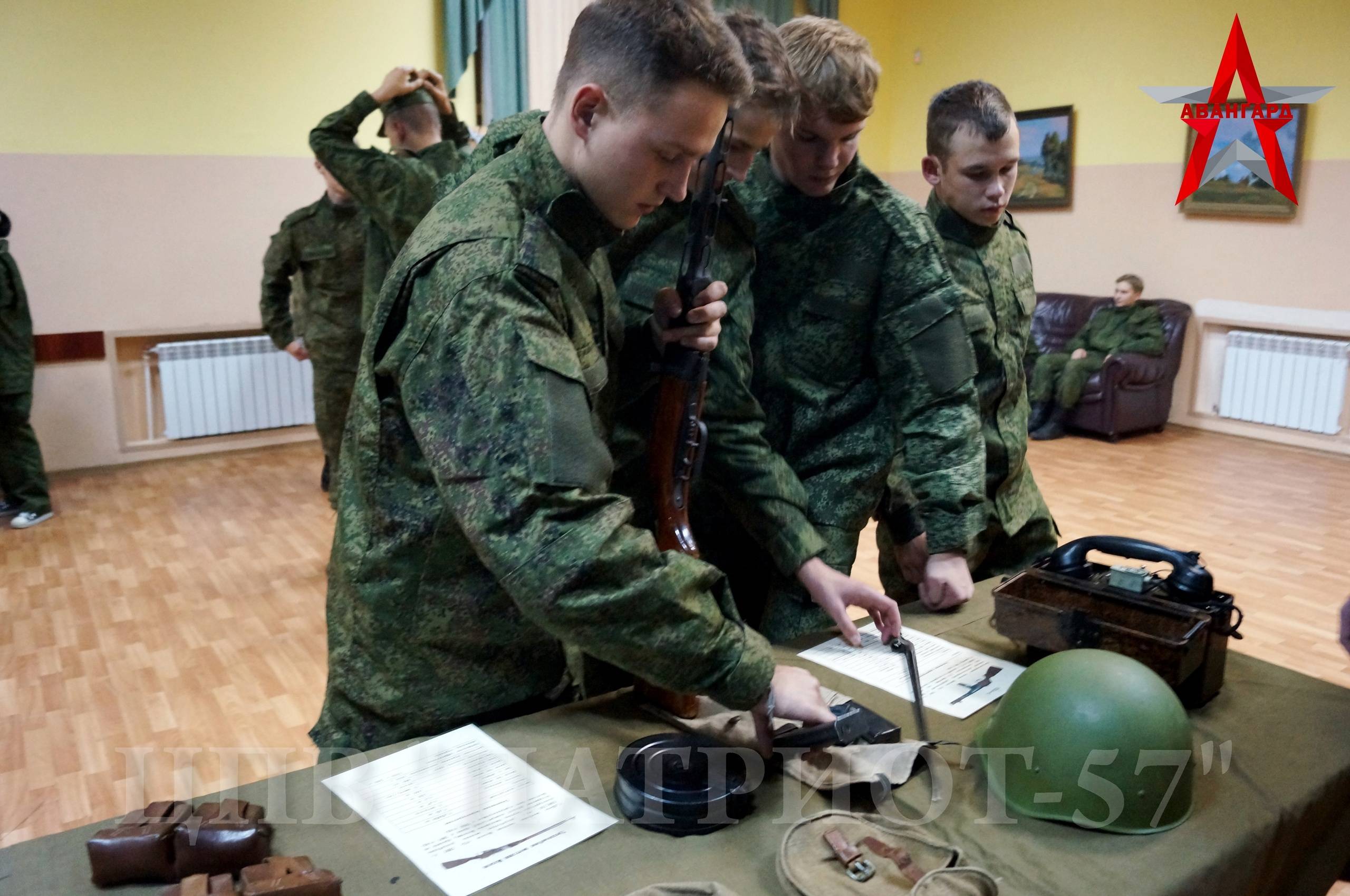 Центр «Патриот-57» проводит военно-патриотические сборы