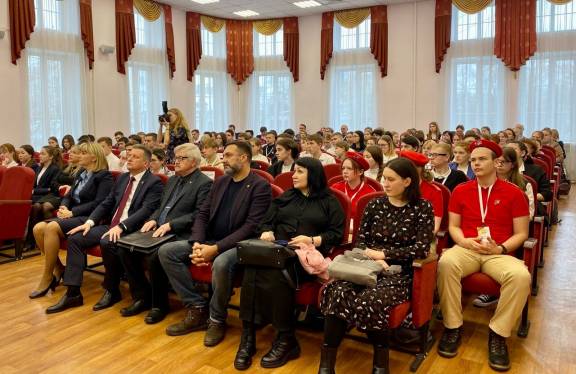 Клинков победный звон